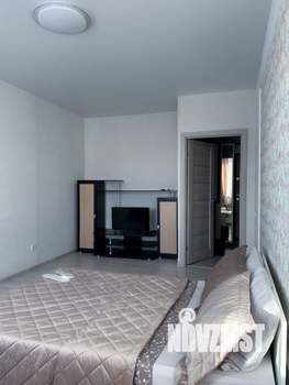 1-к квартира, на длительный срок, 42м2, 15/18 этаж