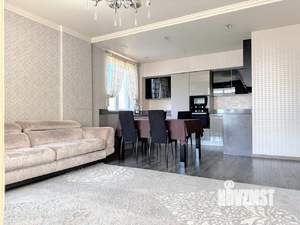 4-к квартира, на длительный срок, 120м2, 10/18 этаж