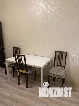 2-к квартира, посуточно, 60м2, 1/17 этаж