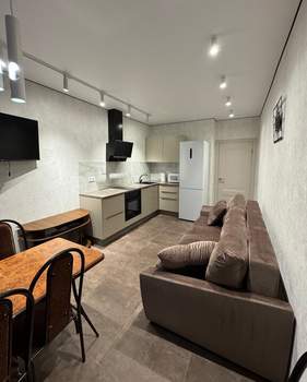 1-к квартира, на длительный срок, 40м2, 6/18 этаж