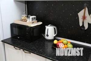 1-к квартира, посуточно, 47м2, 18/25 этаж