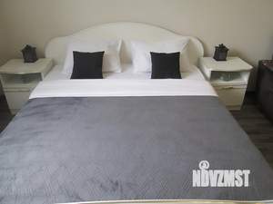 1-к квартира, посуточно, 42м2, 2/17 этаж