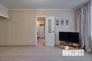 1-к квартира, посуточно, 50м2, 9/25 этаж