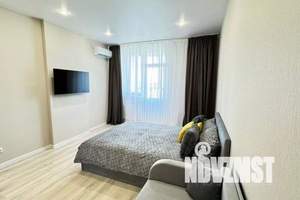 1-к квартира, посуточно, 45м2, 6/16 этаж