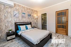 1-к квартира, посуточно, 38м2, 21/23 этаж