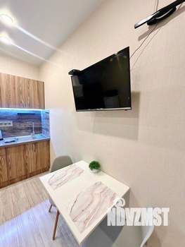 Студия квартира, посуточно, 20м2, 11/17 этаж