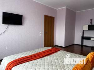 1-к квартира, посуточно, 35м2, 16/16 этаж