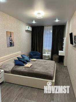 1-к квартира, посуточно, 38м2, 17/24 этаж