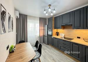 1-к квартира, на длительный срок, 45м2, 4/24 этаж