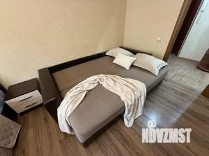 1-к квартира, посуточно, 40м2, 12/16 этаж