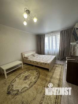 1-к квартира, посуточно, 40м2, 6/16 этаж