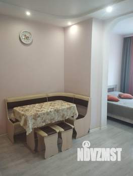 Студия квартира, посуточно, 40м2, 1/16 этаж