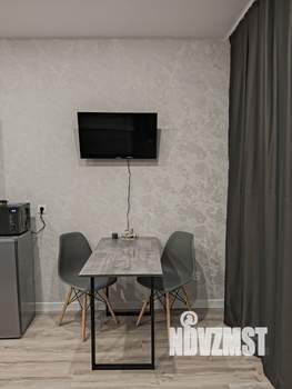 Студия квартира, посуточно, 40м2, 3/18 этаж