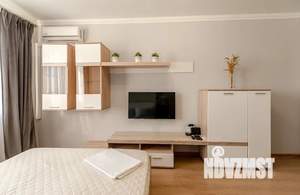 1-к квартира, посуточно, 42м2, 7/24 этаж