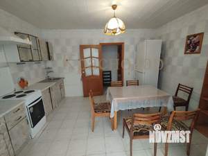 3-к квартира, на длительный срок, 99м2, 2/5 этаж