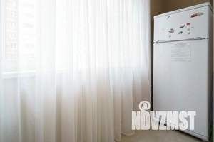 1-к квартира, посуточно, 42м2, 2/16 этаж