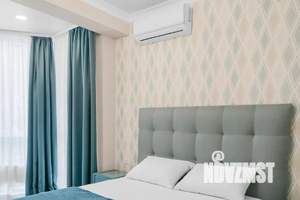 2-к квартира, посуточно, 50м2, 2/25 этаж