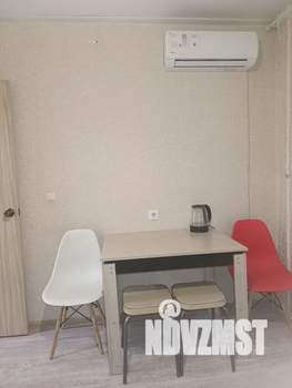 1-к квартира, посуточно, 42м2, 1/16 этаж