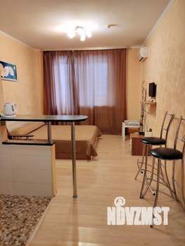 Студия квартира, посуточно, 25м2, 3/21 этаж