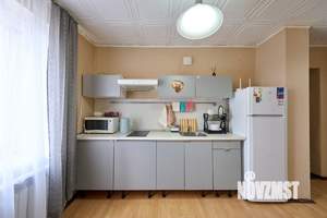 2-к квартира, посуточно, 48м2, 8/10 этаж