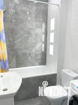 Студия квартира, посуточно, 25м2, 24/24 этаж