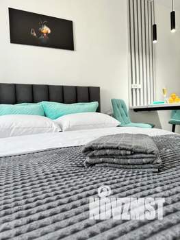 Студия квартира, посуточно, 30м2, 15/17 этаж