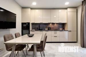 1-к квартира, посуточно, 55м2, 11/24 этаж