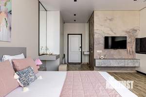 Студия квартира, посуточно, 35м2, 20/25 этаж