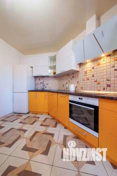 1-к квартира, посуточно, 40м2, 11/16 этаж