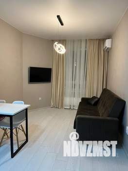 1-к квартира, посуточно, 42м2, 7/24 этаж
