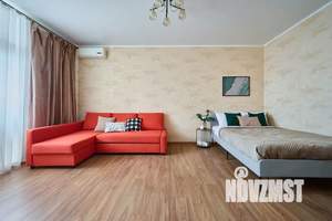 1-к квартира, посуточно, 41м2, 12/18 этаж