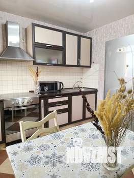 1-к квартира, посуточно, 37м2, 8/12 этаж