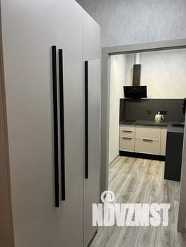 1-к квартира, посуточно, 35м2, 11/18 этаж