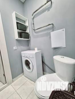 Студия квартира, посуточно, 35м2, 1/16 этаж