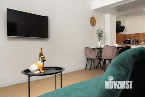 1-к квартира, посуточно, 47м2, 1/1 этаж