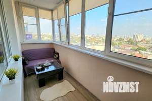 Студия квартира, посуточно, 35м2, 11/16 этаж