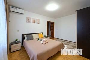 2-к квартира, посуточно, 48м2, 1/1 этаж