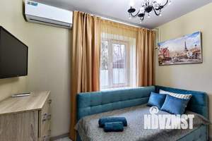 1-к квартира, посуточно, 12м2, 1/1 этаж