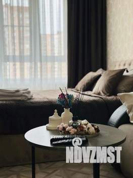 1-к квартира, посуточно, 37м2, 1/1 этаж