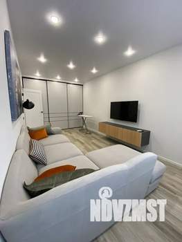 1-к квартира, посуточно, 40м2, 1/16 этаж