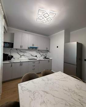 1-к квартира, на длительный срок, 40м2, 6/18 этаж