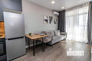 1-к квартира, посуточно, 40м2, 9/25 этаж