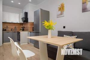 1-к квартира, посуточно, 35м2, 1/1 этаж