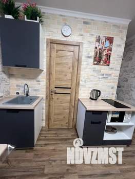 Студия квартира, посуточно, 18м2, 2/24 этаж