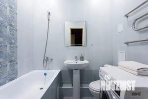 1-к квартира, посуточно, 40м2, 8/19 этаж