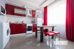 2-к квартира, посуточно, 44м2, 1/1 этаж