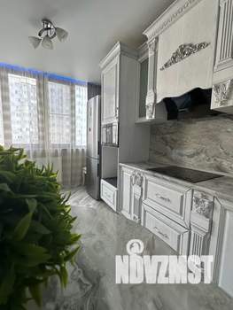 Студия квартира, посуточно, 45м2, 17/24 этаж