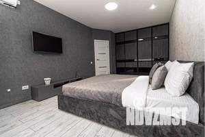 1-к квартира, посуточно, 45м2, 2/17 этаж