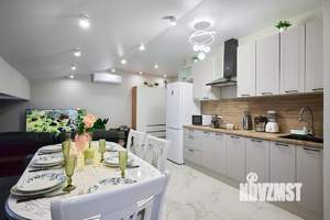 Студия квартира, посуточно, 60м2, 20/20 этаж