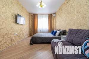 1-к квартира, посуточно, 40м2, 2/17 этаж